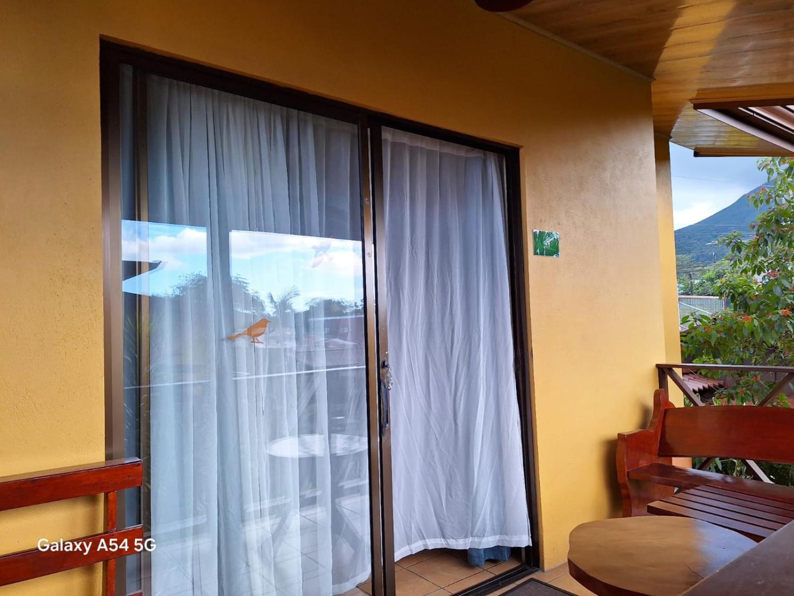 Iris Arenal Hotel La Fortuna Ngoại thất bức ảnh