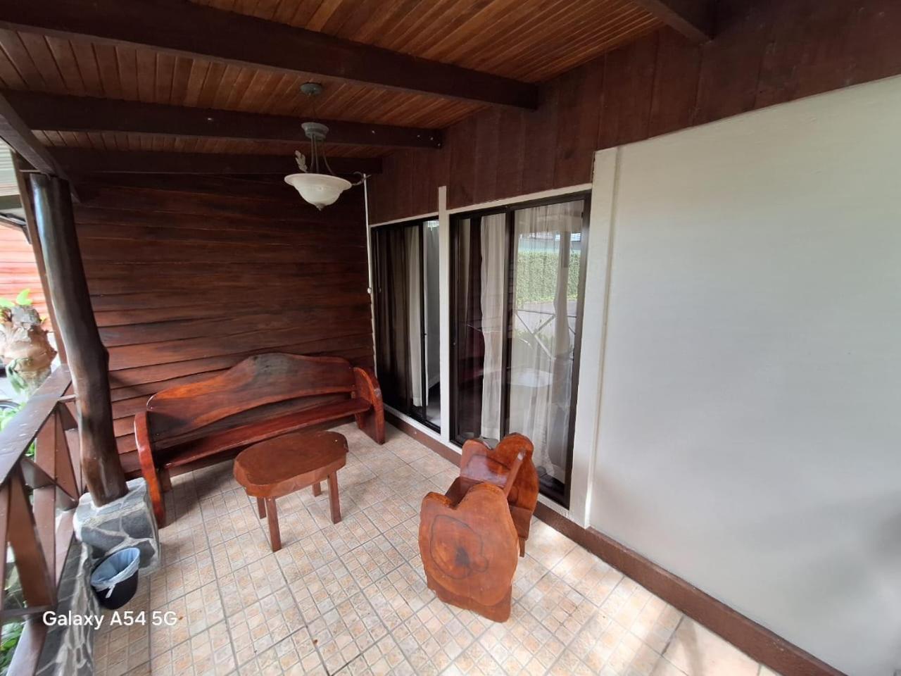 Iris Arenal Hotel La Fortuna Ngoại thất bức ảnh