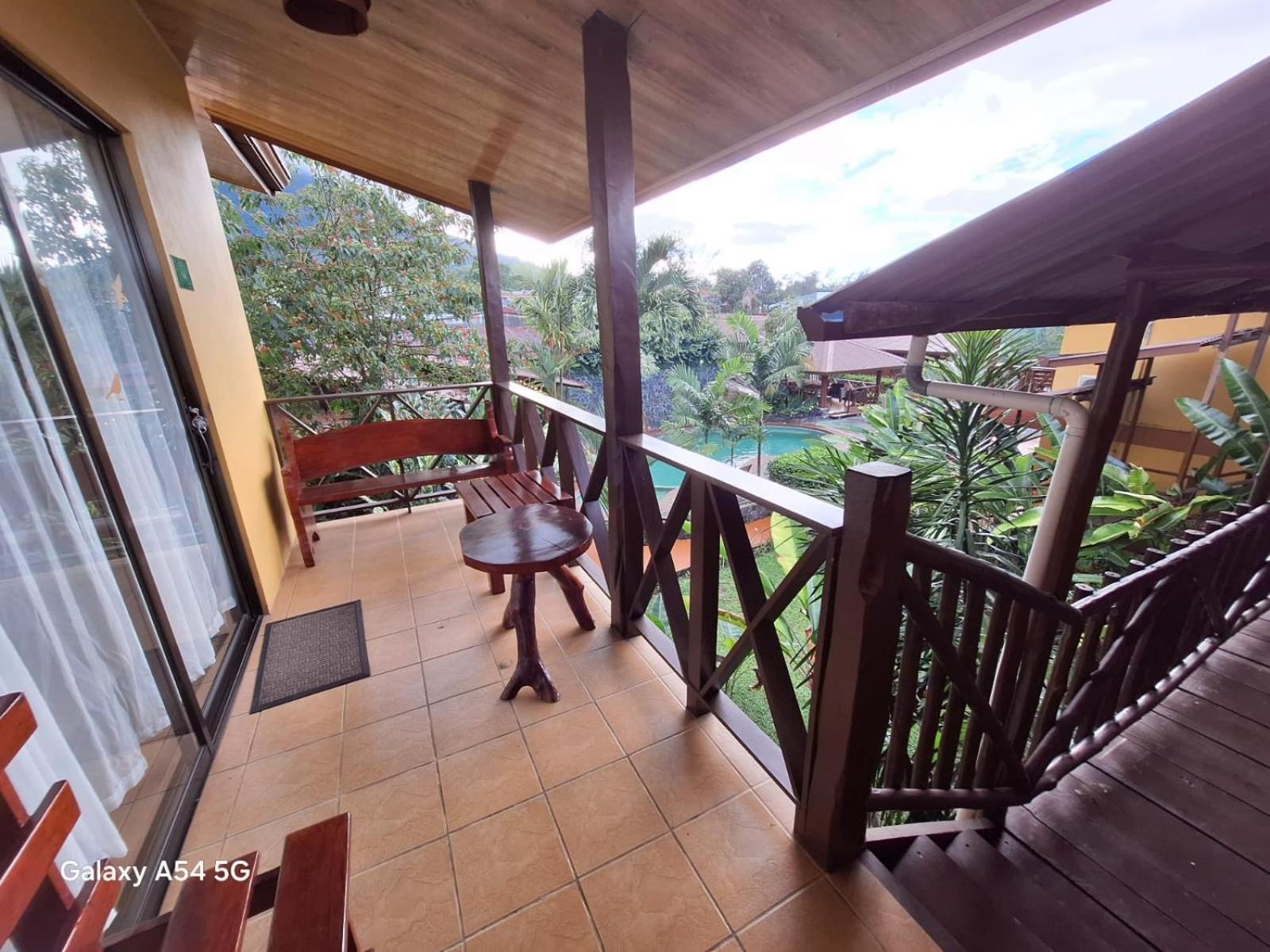 Iris Arenal Hotel La Fortuna Ngoại thất bức ảnh